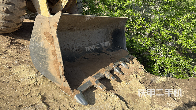 工作裝置整體（整機外觀及大件）