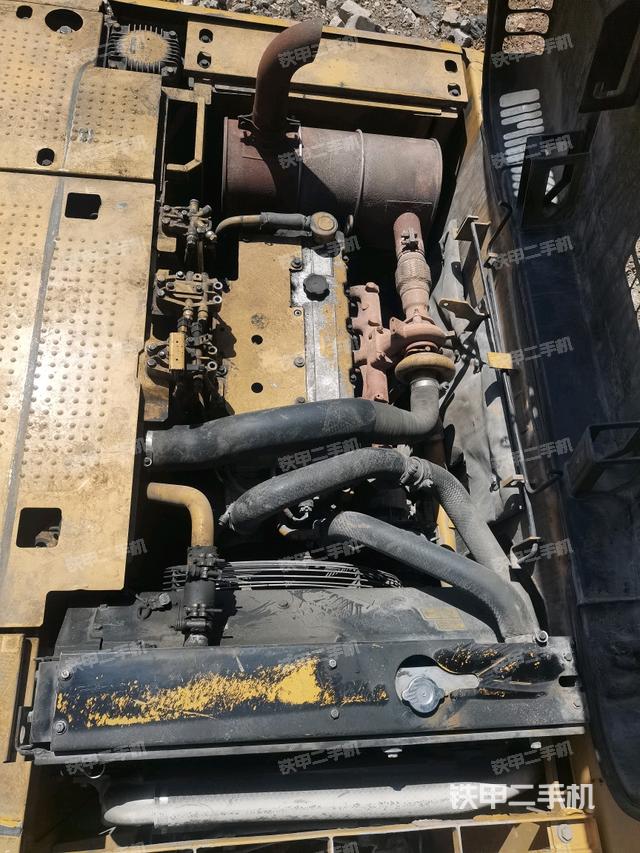 發(fā)動(dòng)機(jī)室(上車部件) 發(fā)動(dòng)機(jī)室(上車部件)