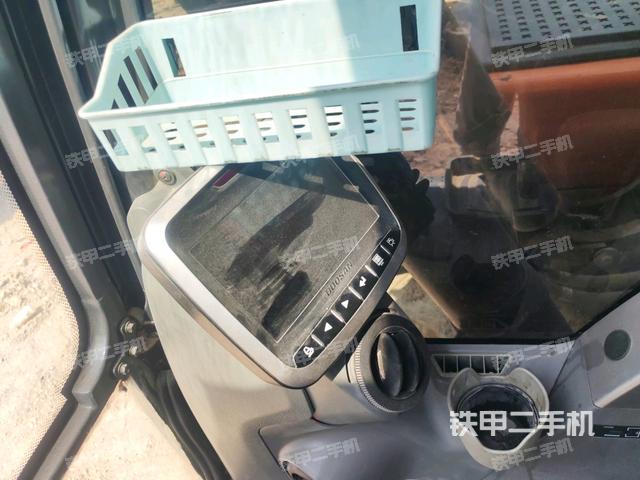 显示屏 （驾驶室部分）