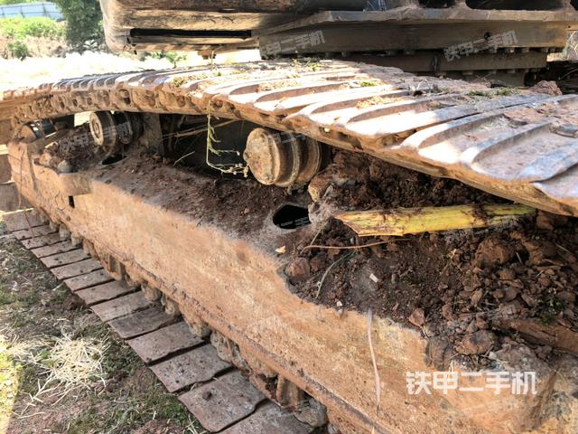 左驱动轮（行走机构）