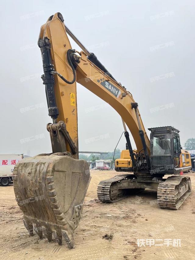 三一重工SY365H挖掘機(jī)