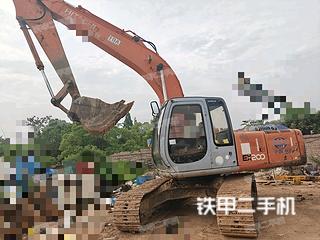 日立ZX200-5挖掘机实拍图片