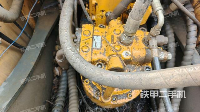 回转马达(上车部件) 回转马达(上车部件)