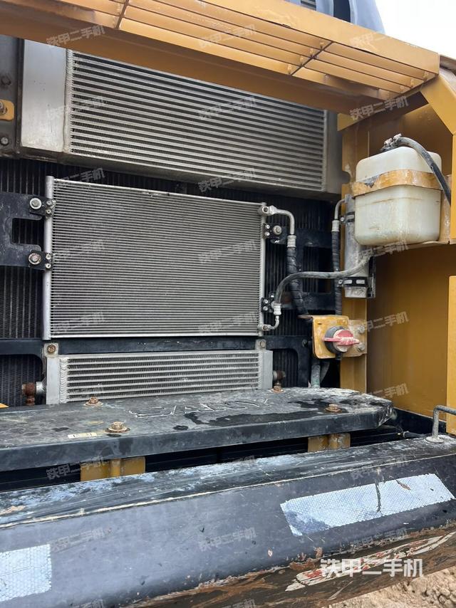 散热器正面（大件舱室）