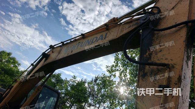 大臂整体 右侧(工作和回转装置) 大臂整体 右侧(工作和回转装置)