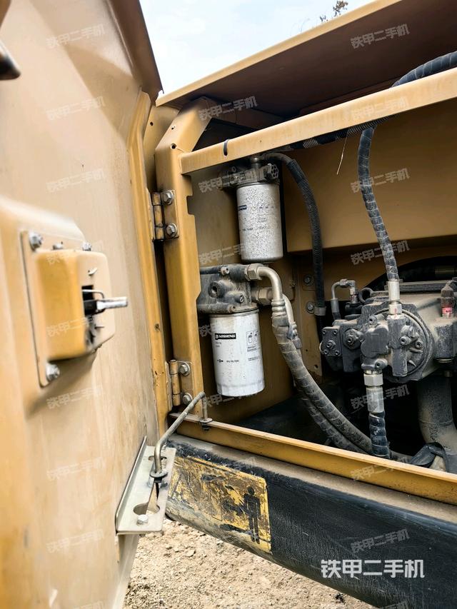 液压泵室(大件舱室) 液压泵室(大件舱室)