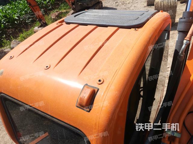 驾驶室顶部俯视（上车部件）