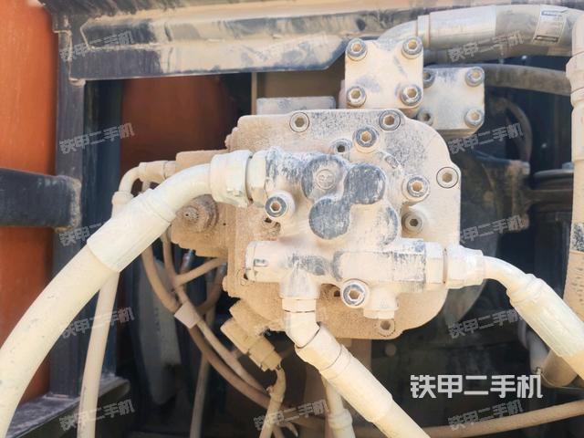 液压泵室（大件舱室）