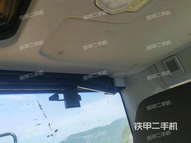 左后方玻璃角標(biāo)(駕駛室部分) 左后方玻璃角標(biāo)(駕駛室部分)