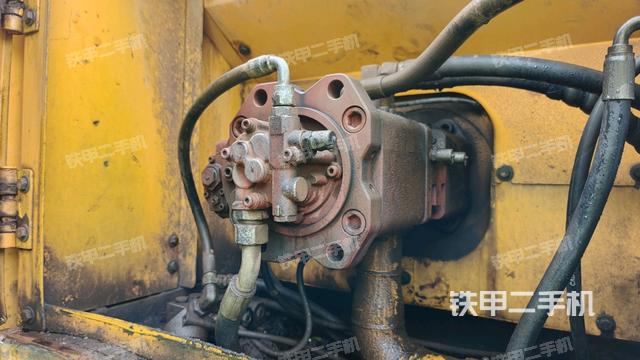 液压泵斜45 左(大件舱室) 液压泵斜45 左(大件舱室)