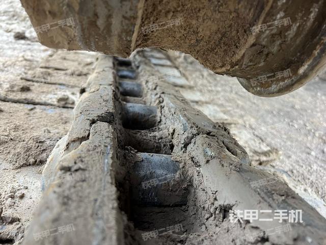 左侧行走马达盖板（行走机构）