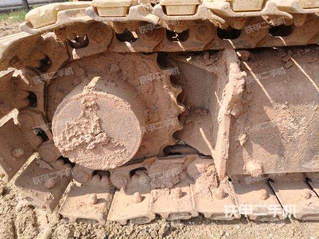 左驱动轮（行走机构）