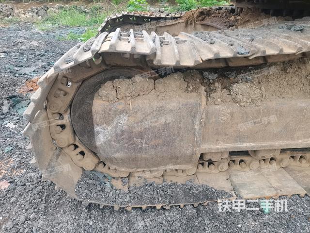 左驅(qū)動(dòng)輪(行走機(jī)構(gòu)) 左驅(qū)動(dòng)輪(行走機(jī)構(gòu))