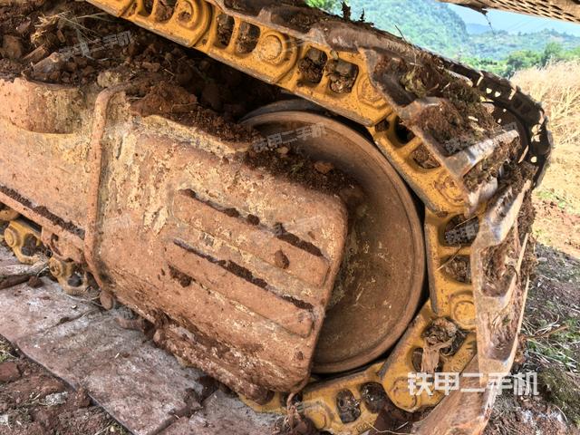 左导向轮（行走机构）