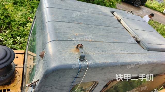 驾驶室顶部俯视(上车部件) 驾驶室顶部俯视(上车部件)