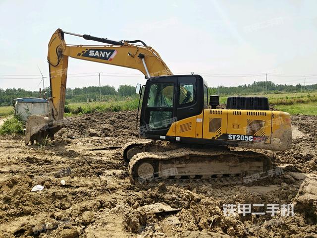 三一重工SY205C挖掘機(jī)