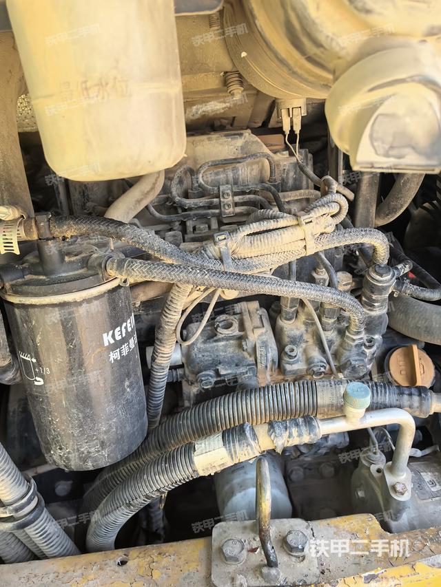 发动机室（上车部件）