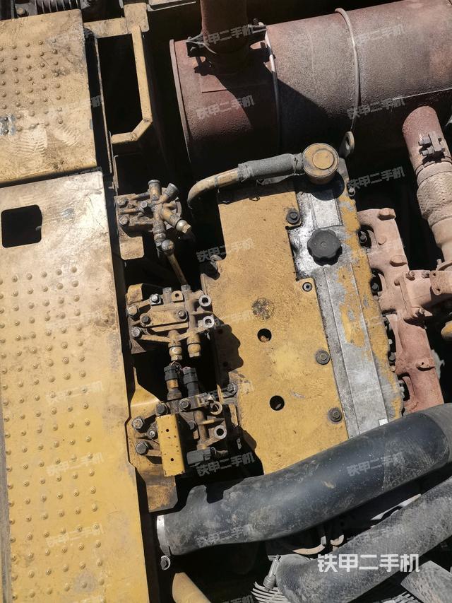 氣門室蓋螺絲特寫(上車部件) 氣門室蓋螺絲特寫(上車部件)