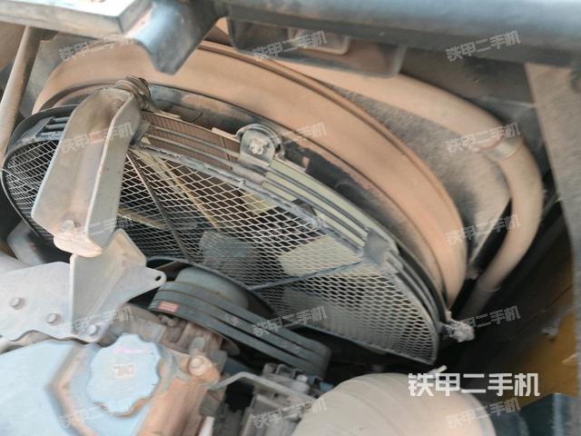 水箱+风扇特写(上车部件) 水箱+风扇特写(上车部件)