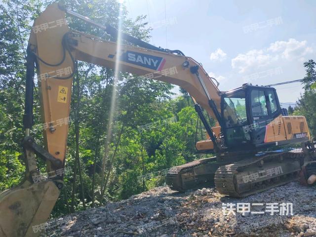 三一重工SY205C挖掘機(jī)