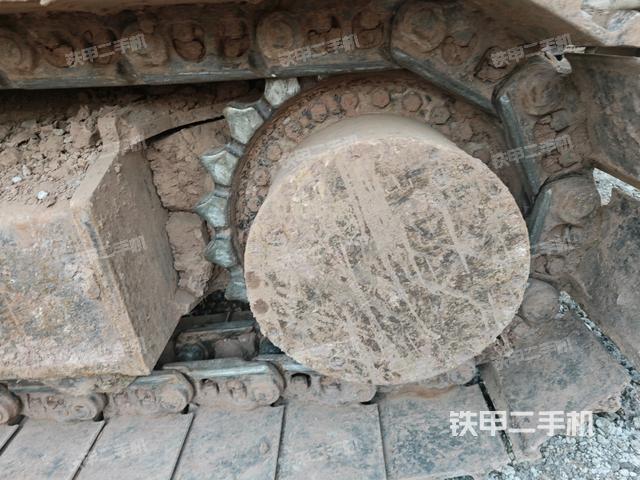 右驱动轮(行走机构) 右驱动轮(行走机构)