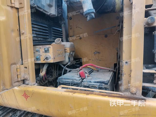 電瓶(大件艙室) 電瓶(大件艙室)