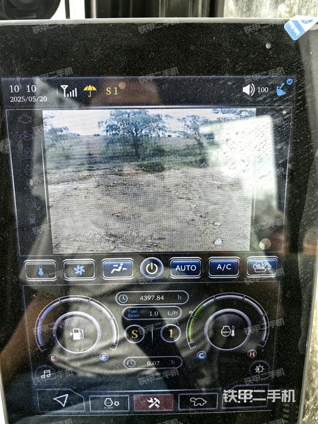 小时表(驾驶室部分) 小时表(驾驶室部分)