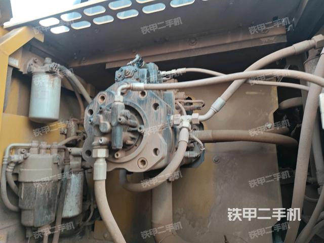 液压泵斜45 右(大件舱室) 液压泵斜45 右(大件舱室)