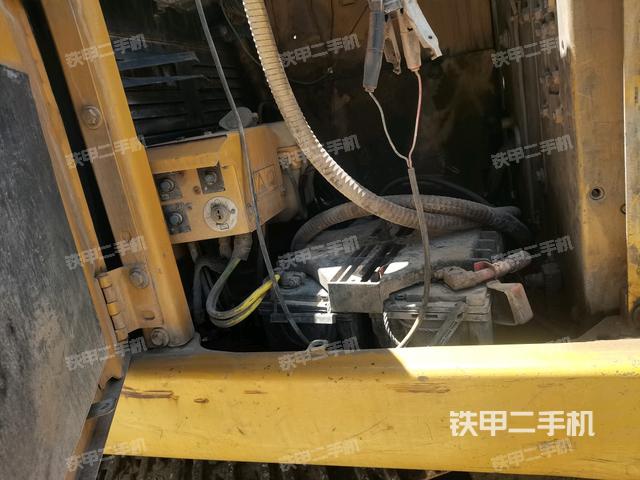 電瓶(大件艙室) 電瓶(大件艙室)