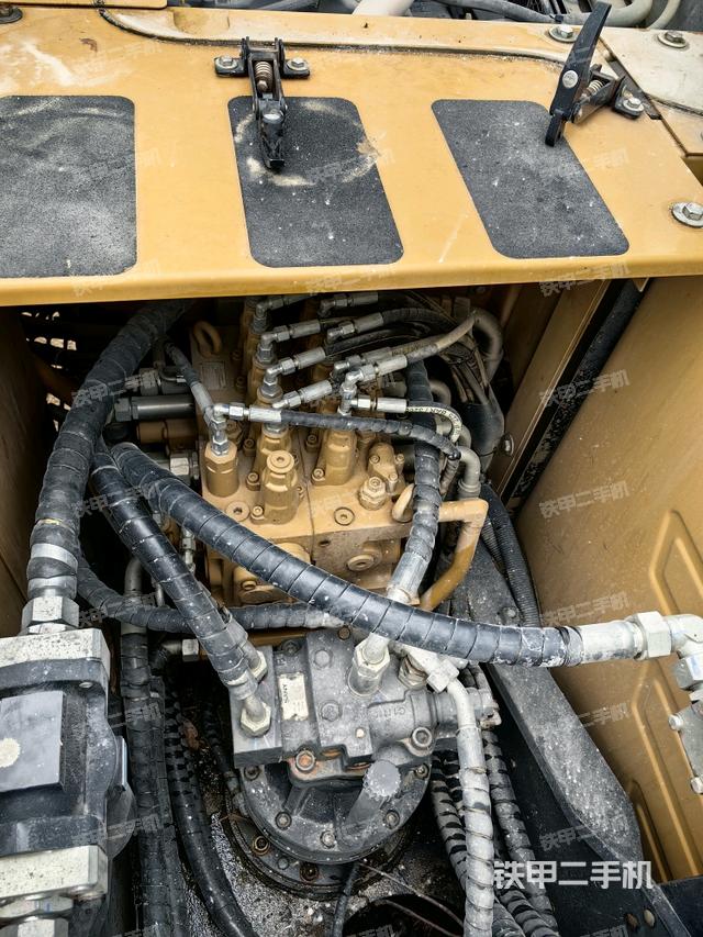 分配阀(上车部件) 分配阀(上车部件)