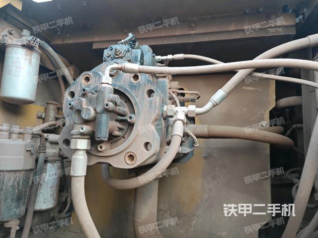 液压泵室(大件舱室) 液压泵室(大件舱室)