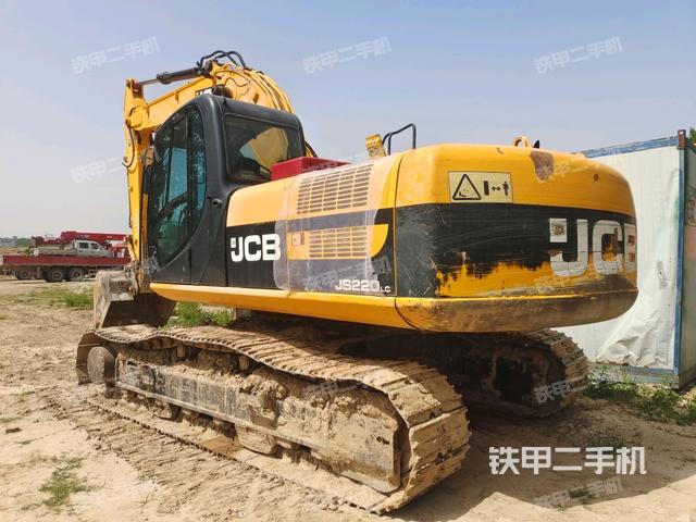 左后45(整機(jī)外觀) 左后45(整機(jī)外觀)