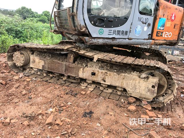 左側(cè)履帶整體?(行走機(jī)構(gòu)) 左側(cè)履帶整體?(行走機(jī)構(gòu))