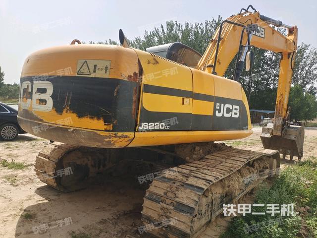 右后45(整機(jī)外觀) 右后45(整機(jī)外觀)
