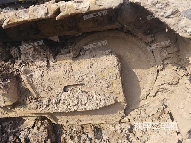 左導(dǎo)向輪（行走機(jī)構(gòu)）