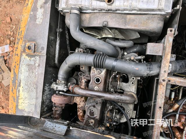 發(fā)動(dòng)機(jī)室(上車部件) 發(fā)動(dòng)機(jī)室(上車部件)