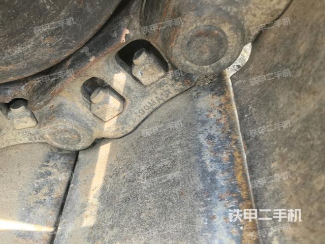左驅(qū)動輪(行走機(jī)構(gòu)) 左驅(qū)動輪(行走機(jī)構(gòu))