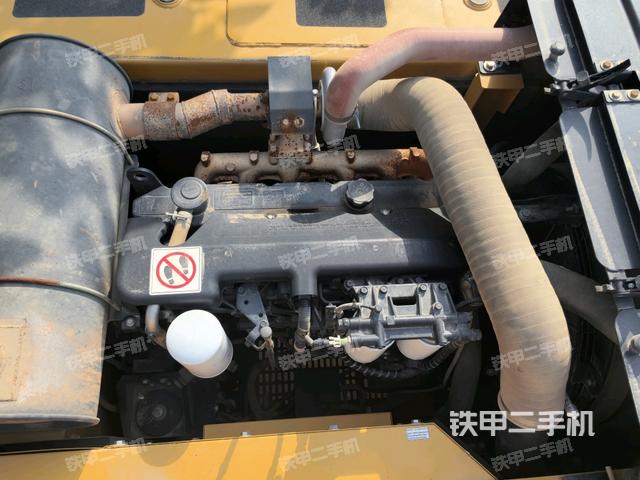 水箱+風(fēng)扇特寫(上車部件) 水箱+風(fēng)扇特寫(上車部件)