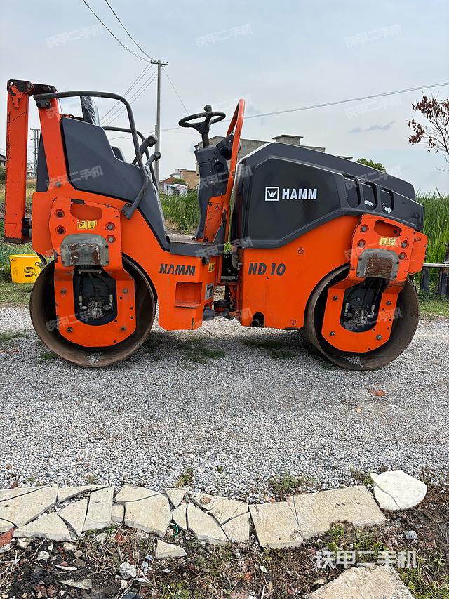 整機左側(cè)（設備外觀及核心部件）