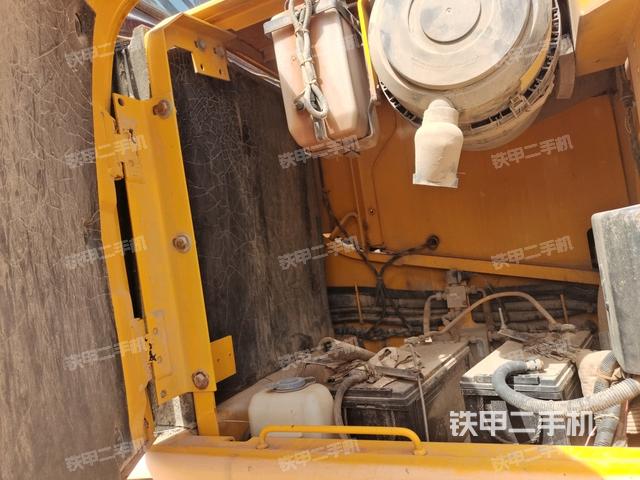 液壓泵室(大件艙室) 液壓泵室(大件艙室)