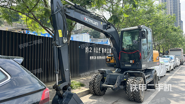 新源C85W挖掘機(jī)