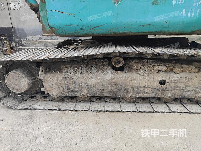 單側履帶整體(整機外觀) 單側履帶整體(整機外觀)