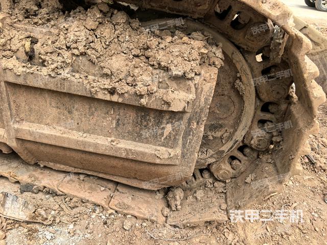 左側(cè)履帶整體?（行走機構(gòu)）