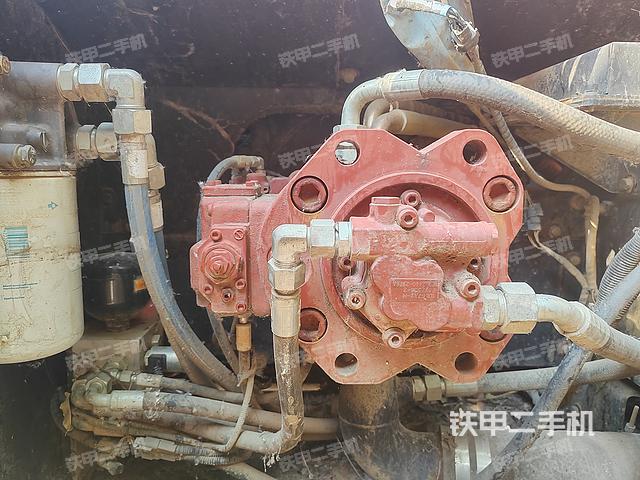 单侧履带整体（整机外观）