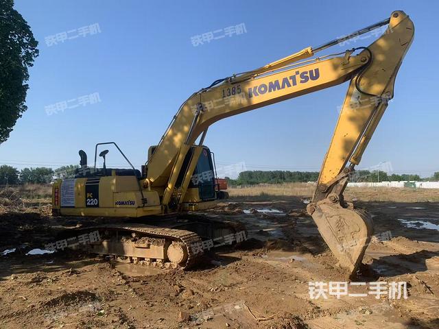 小松PC220-8M0挖掘機(jī)