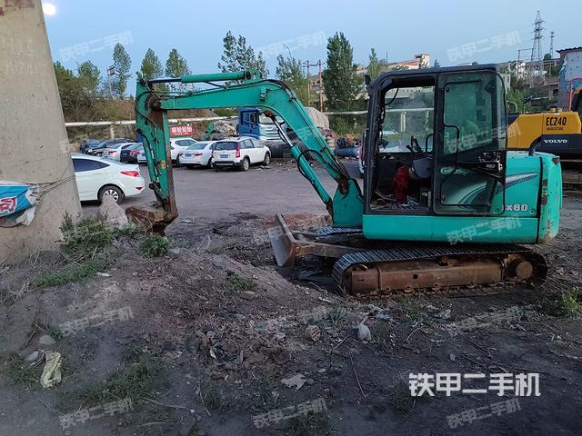 神鋼SK60-8挖掘機(jī)