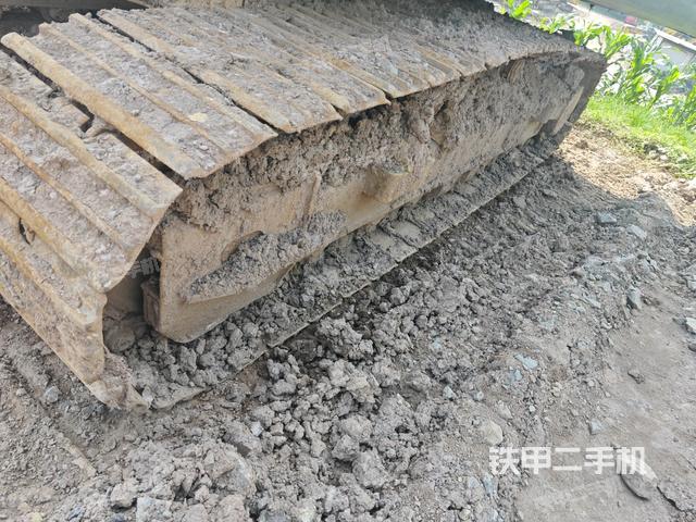 右側(cè)履帶整體（行走機(jī)構(gòu)）