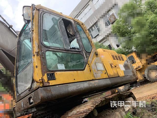 沃爾沃EC210BLC挖掘機(jī)