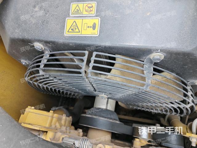 水箱+风扇特写(上车部件) 水箱+风扇特写(上车部件)