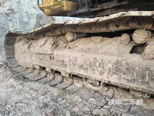 单侧履带整体（整机外观）